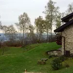 Prázdninový dům In 22866 Madonna Del Sasso