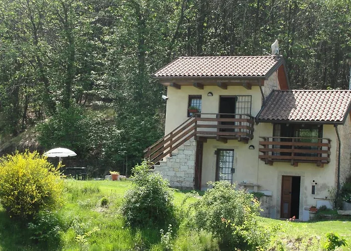 Сasa de vacaciones In 22866 Madonna Del Sasso